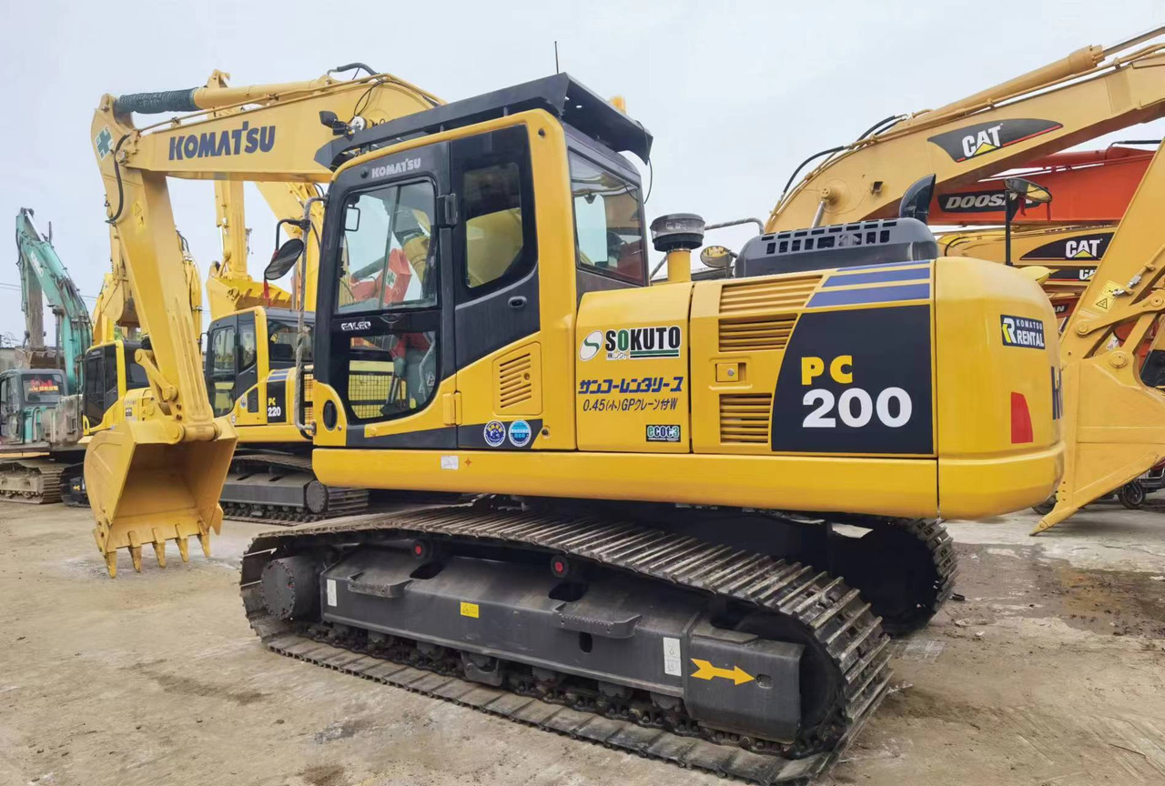 Komatsu PC200 PC210 PC220 Used Excavator in Excellent Work Condition - Bæltegravemaskine: billede 1 Komatsu PC200 PC210 PC220 Used Excavator in Excellent Work Condition - Bæltegravemaskine: billede 1