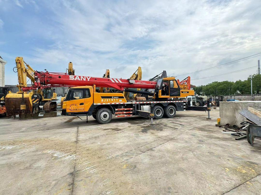 Sany 25 Ton Used Truck Crane 50 Ton 70 Ton 80 Ton 100 Ton 120 Ton 200 Ton 220Ton 240 Ton 300 Ton XCMG Zoomlion Liebherr Tadano Truck Crane - Mobilkran: billede 4 Sany 25 Ton Used Truck Crane 50 Ton 70 Ton 80 Ton 100 Ton 120 Ton 200 Ton 220Ton 240 Ton 300 Ton XCMG Zoomlion Liebherr Tadano Truck Crane - Mobilkran: billede 4