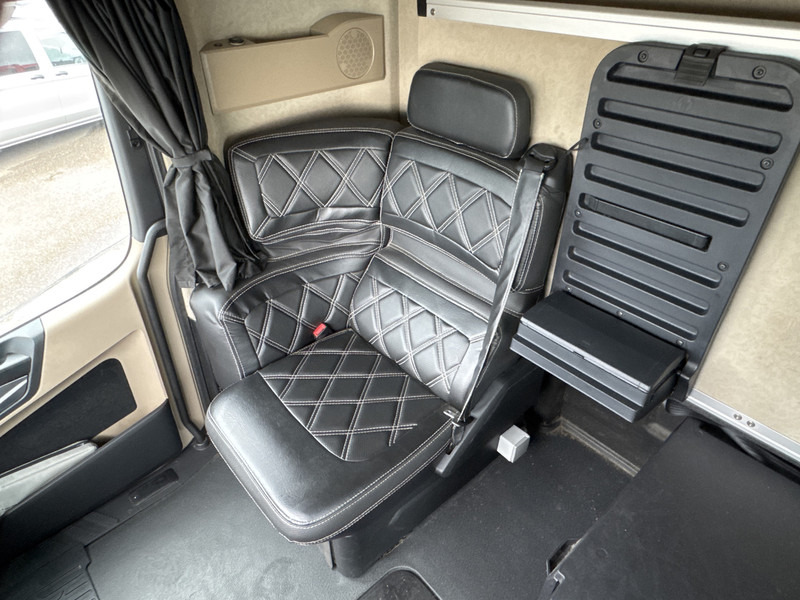 Mercedes-Benz Actros L-Gigaspacecabine 1845 LS Lowliner, Solostar Mirror cams , Leer , Euro 6 - Lastbil chassis: billede 4 Mercedes-Benz Actros L-Gigaspacecabine 1845 LS Lowliner, Solostar Mirror cams , Leer , Euro 6 - Lastbil chassis: billede 4