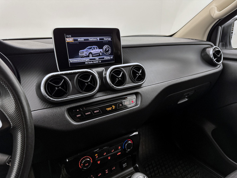 Mercedes-Benz X-Klasse 220 d 4-MATIC Pure Roll-cover 3.5t trekhaak Camera Stoelverwarming - Pickup: billede 5 Mercedes-Benz X-Klasse 220 d 4-MATIC Pure Roll-cover 3.5t trekhaak Camera Stoelverwarming - Pickup: billede 5