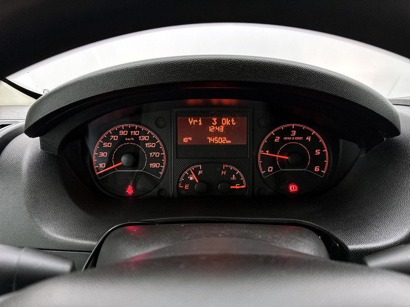 Opel Movano 2.2D 140 L4H3 Edition Trekhaak 3t Imperiaal Cruise Control Airco - Varevogn: billede 5 Opel Movano 2.2D 140 L4H3 Edition Trekhaak 3t Imperiaal Cruise Control Airco - Varevogn: billede 5