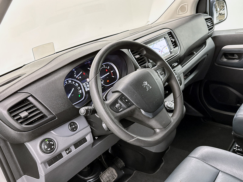 Peugeot Expert 231L 2.0 DC BlueHDI 180 Dubbele Cabine Headup display 2x schuifdeur Trekhaak Navigatie Achteruitrijcamera - Små varebil, Mandskabsbil: billede 5 Peugeot Expert 231L 2.0 DC BlueHDI 180 Dubbele Cabine Headup display 2x schuifdeur Trekhaak Navigatie Achteruitrijcamera - Små varebil, Mandskabsbil: billede 5