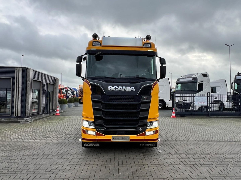 Scania S580 V8 NGS 6x2 Trekker Hydraulic / Retarder / Full Air - Trækker: billede 2 Scania S580 V8 NGS 6x2 Trekker Hydraulic / Retarder / Full Air - Trækker: billede 2