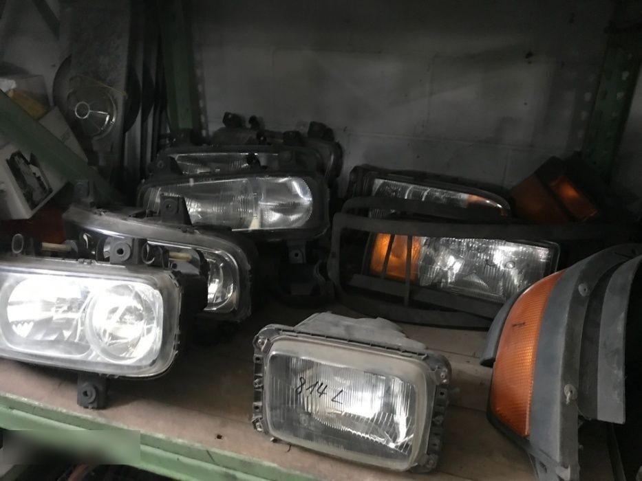 Faruri camion din dezmembrari - Forlygte for Lastbil: billede 2 Faruri camion din dezmembrari - Forlygte for Lastbil: billede 2