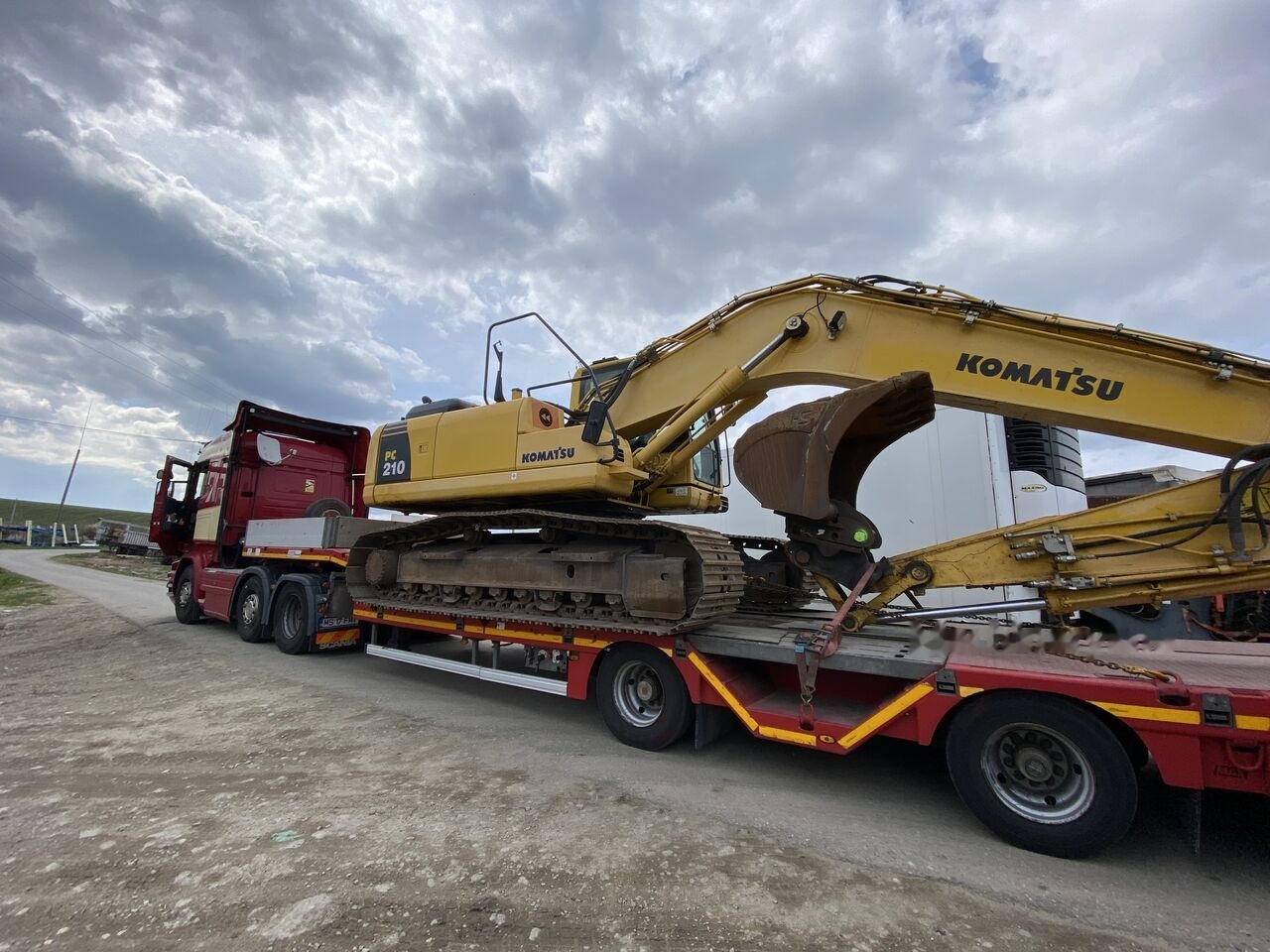 Komatsu PC210 -8 Excavator pe Senile - PIESE DIN DEZMEMBRARI - Transmission for Gravemaskine: billede 4 Komatsu PC210 -8 Excavator pe Senile - PIESE DIN DEZMEMBRARI - Transmission for Gravemaskine: billede 4