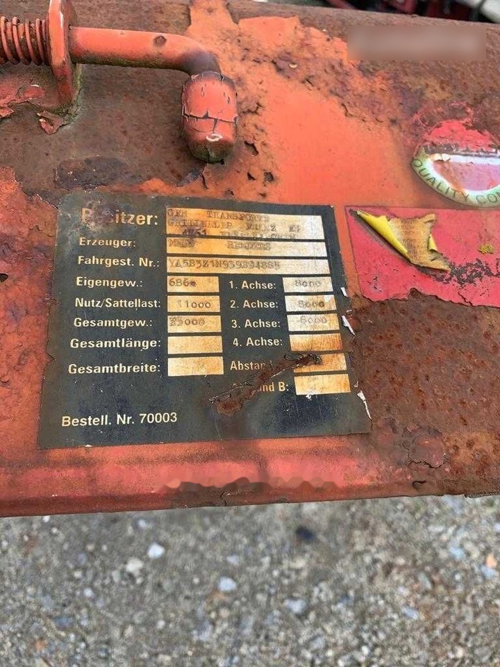 RENDERS 2001 Semiremorca Transcontainer - Chassis sættevogn: billede 4 RENDERS 2001 Semiremorca Transcontainer - Chassis sættevogn: billede 4