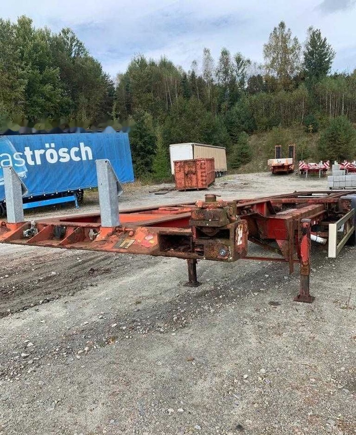 RENDERS 2001 Semiremorca Transcontainer - Chassis sættevogn: billede 3 RENDERS 2001 Semiremorca Transcontainer - Chassis sættevogn: billede 3