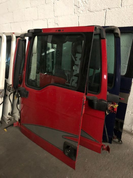 Scania - Dør og reservedele for Lastbil: billede 2 Scania - Dør og reservedele for Lastbil: billede 2