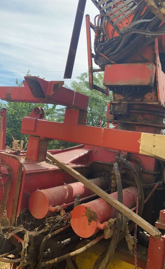 Schwarzmüller Atlas hlk 330 7 tone + graifer + rotor - Sættevogn til tømmer: billede 5 Schwarzmüller Atlas hlk 330 7 tone + graifer + rotor - Sættevogn til tømmer: billede 5