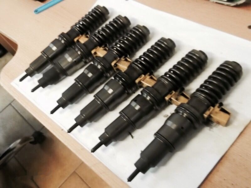 Vand Mercedes-Benz Man Scania Renault Daf Iveco - Injector for Lastbil: billede 1 Vand Mercedes-Benz Man Scania Renault Daf Iveco - Injector for Lastbil: billede 1