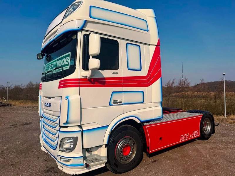 DAF XF 450 DAF XF 450 Special Interior. 706000 km. Euro 6 - Trækker: billede 3 DAF XF 450 DAF XF 450 Special Interior. 706000 km. Euro 6 - Trækker: billede 3