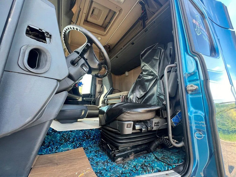 Trækker Scania R560 V8 Air / Air Suspension. only 623000km . Euro 5. Hydr. system.: billede 11 Trækker Scania R560 V8 Air / Air Suspension. only 623000km . Euro 5. Hydr. system.: billede 11