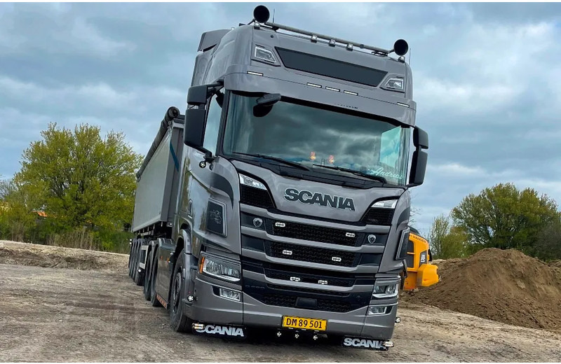 Trækker Scania R660 V8 NGS Show Truck . Speciel Interior. Air / Air suspension. Hydr. system: billede 8 Trækker Scania R660 V8 NGS Show Truck . Speciel Interior. Air / Air suspension. Hydr. system: billede 8