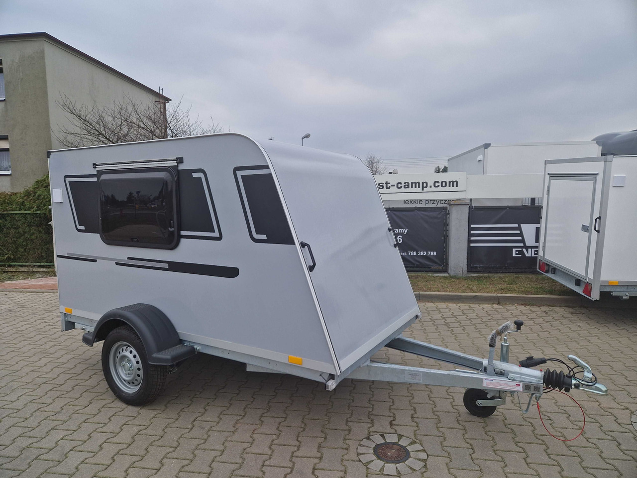 Microcamp mini przyczepa kempingowa transportowa teardrop - Biltrailer: billede 1 Microcamp mini przyczepa kempingowa transportowa teardrop - Biltrailer: billede 1