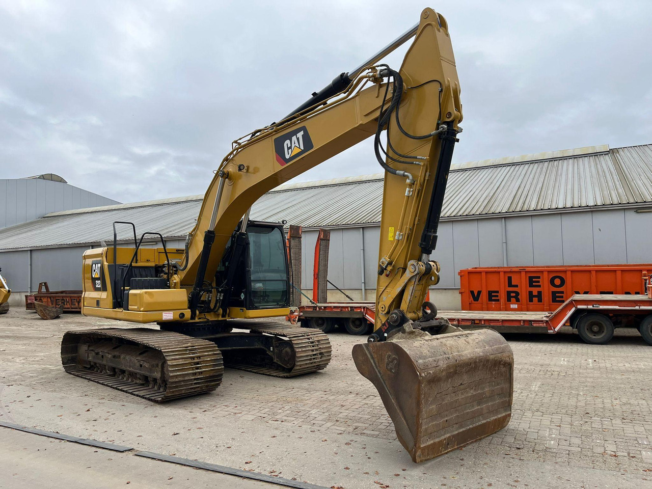 Caterpillar 323 07A - Bæltegravemaskine: billede 4 Caterpillar 323 07A - Bæltegravemaskine: billede 4