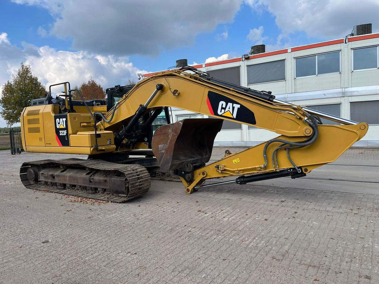 Caterpillar 323FL - Bæltegravemaskine: billede 4 Caterpillar 323FL - Bæltegravemaskine: billede 4
