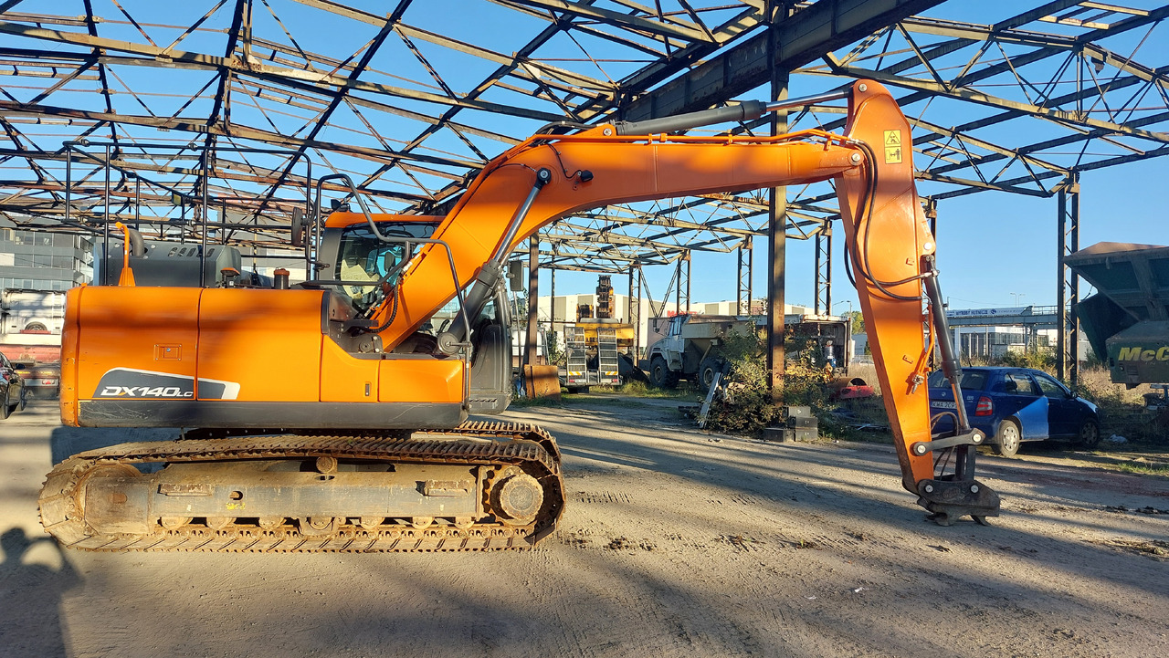 DOOSAN DX140LC-5 - Bæltegravemaskine: billede 2 DOOSAN DX140LC-5 - Bæltegravemaskine: billede 2