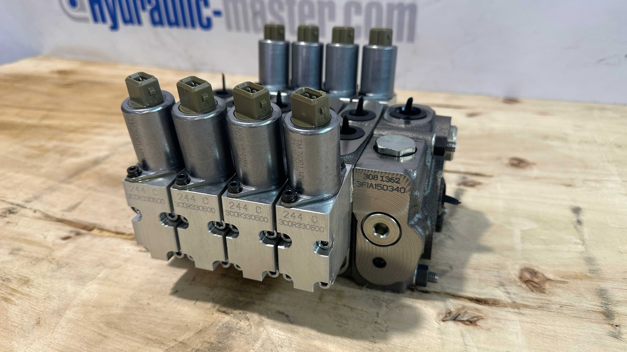 Set Scanreco G4 with  Walvoil DPX050 Rayco, Bobcat, Carlton - Stubfræser: billede 5 Set Scanreco G4 with  Walvoil DPX050 Rayco, Bobcat, Carlton - Stubfræser: billede 5