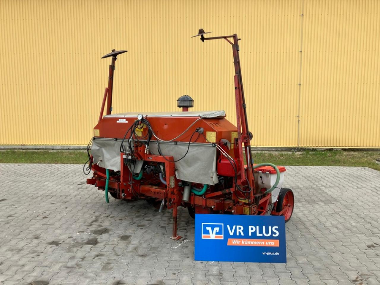 Becker AEROMAT T - Præcisionssåmaskine: billede 1 Becker AEROMAT T - Præcisionssåmaskine: billede 1