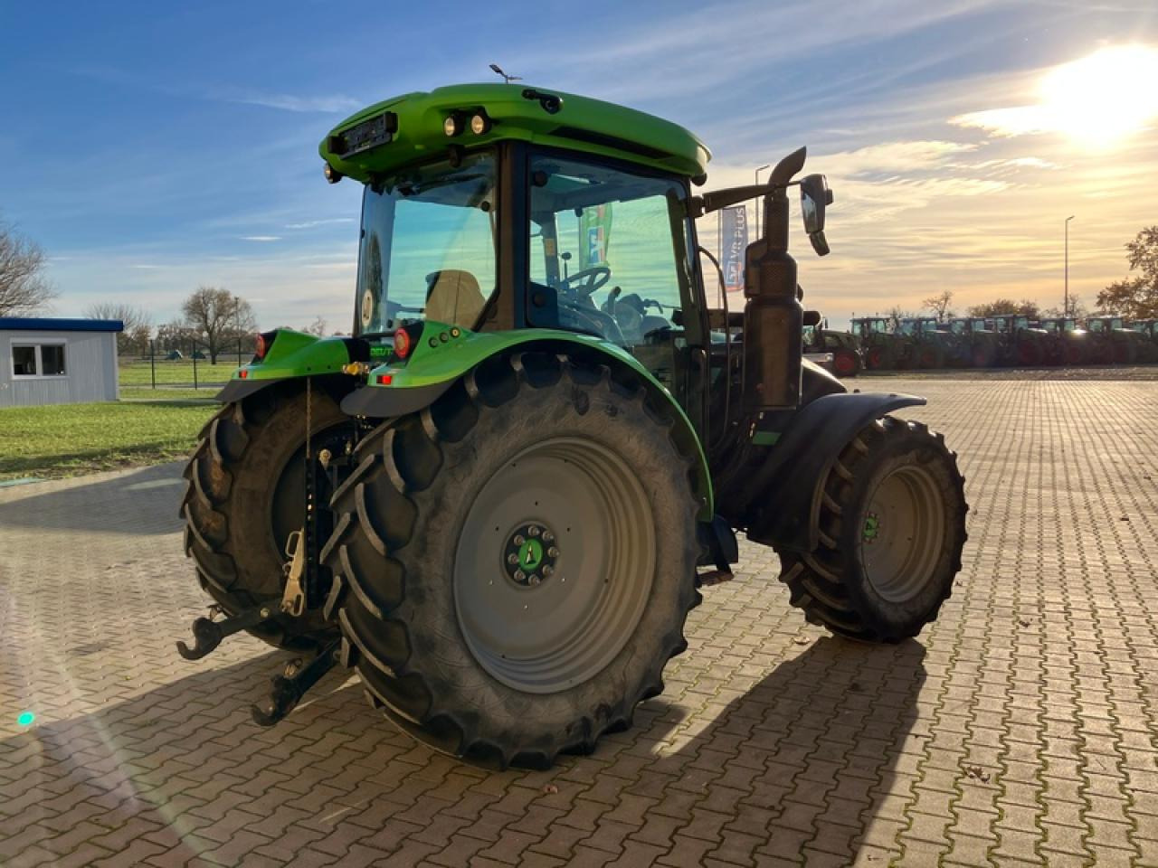 Deutz-Fahr 5120 GS - Traktor: billede 4 Deutz-Fahr 5120 GS - Traktor: billede 4