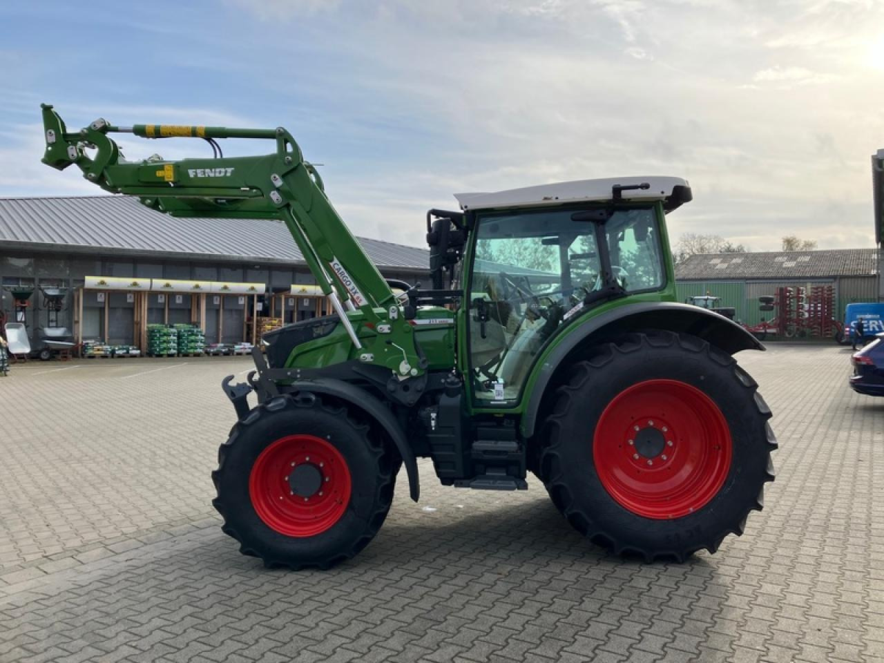 Fendt VARIO 211 - Traktor: billede 2 Fendt VARIO 211 - Traktor: billede 2