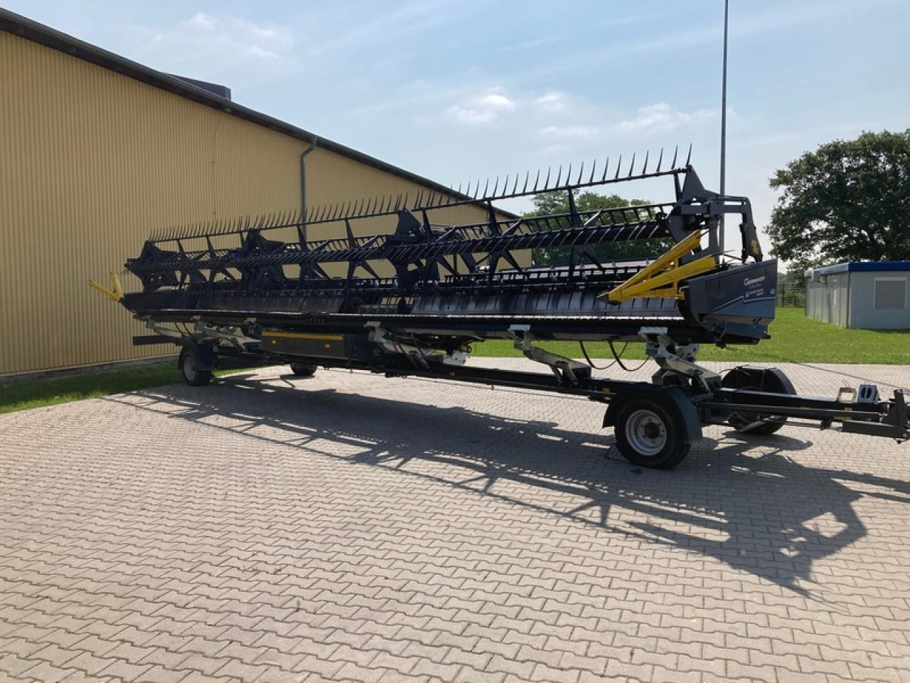 Geringhoff TRUFLEX RAZOR 40FT ZU FENDT IDEAL9 - Skærebord til korn: billede 4 Geringhoff TRUFLEX RAZOR 40FT ZU FENDT IDEAL9 - Skærebord til korn: billede 4