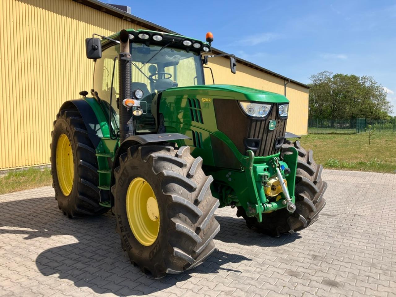 John Deere 6210R AUTOPOWER - Traktor: billede 4 John Deere 6210R AUTOPOWER - Traktor: billede 4