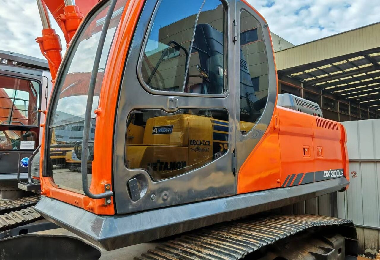 Doosan DX300LC - Bæltegravemaskine: billede 1 Doosan DX300LC - Bæltegravemaskine: billede 1