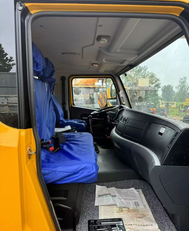 XCMG XCT35 QY35K - Mobilkran: billede 3 XCMG XCT35 QY35K - Mobilkran: billede 3