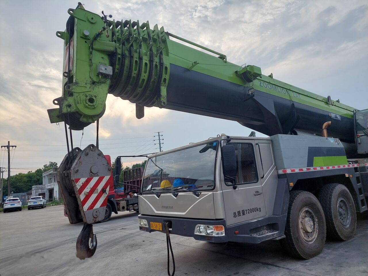 Zoomlion ZAT2600V 260T 260ton 220t 220ton - Mobilkran: billede 1 Zoomlion ZAT2600V 260T 260ton 220t 220ton - Mobilkran: billede 1