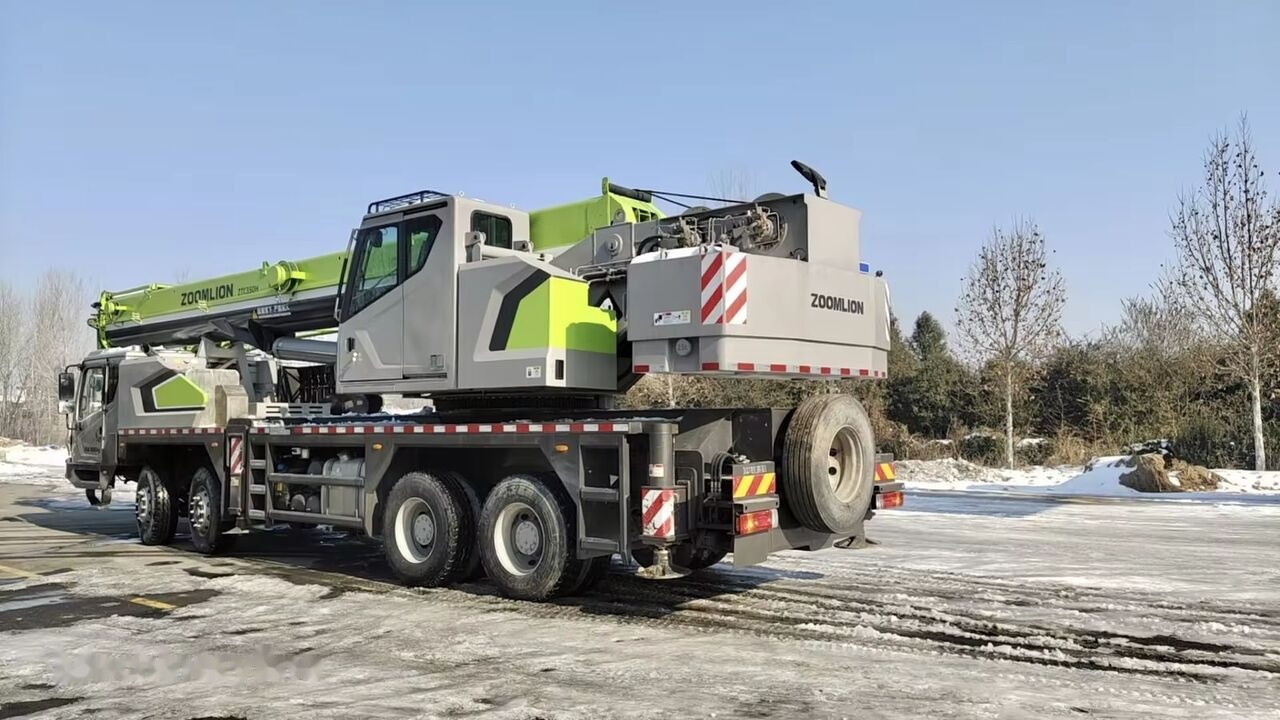 Zoomlion ZTC350 ZTC250 ZTC550 ZTC1000 35t 35ton 50t 70t - Mobilkran: billede 4 Zoomlion ZTC350 ZTC250 ZTC550 ZTC1000 35t 35ton 50t 70t - Mobilkran: billede 4