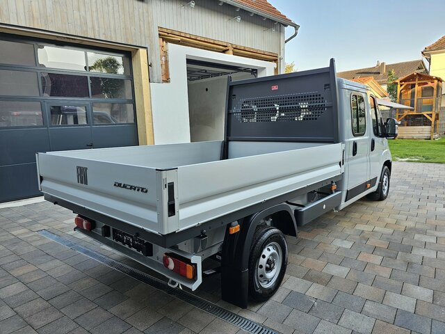 Leje en FIAT Ducato 140 DOKA Pritsche 2,9 Meter Klima DAB... FIAT Ducato 140 DOKA Pritsche 2,9 Meter Klima DAB...: billede 23