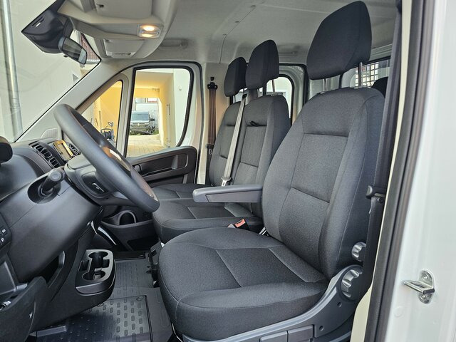 FIAT Ducato MAXI Serie10-9.2 2025 DOKA Kipper AHK - Ladbil med tip, Mandskabsbil: billede 3 FIAT Ducato MAXI Serie10-9.2 2025 DOKA Kipper AHK - Ladbil med tip, Mandskabsbil: billede 3