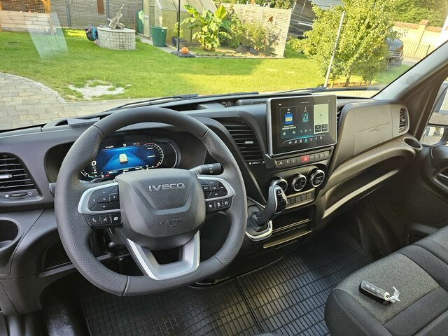 IVECO Daily 35S18HA8V L2H2 DOKA Hi-Matic 2xSchiebetür... - Varevogn, Mandskabsbil: billede 5 IVECO Daily 35S18HA8V L2H2 DOKA Hi-Matic 2xSchiebetür... - Varevogn, Mandskabsbil: billede 5