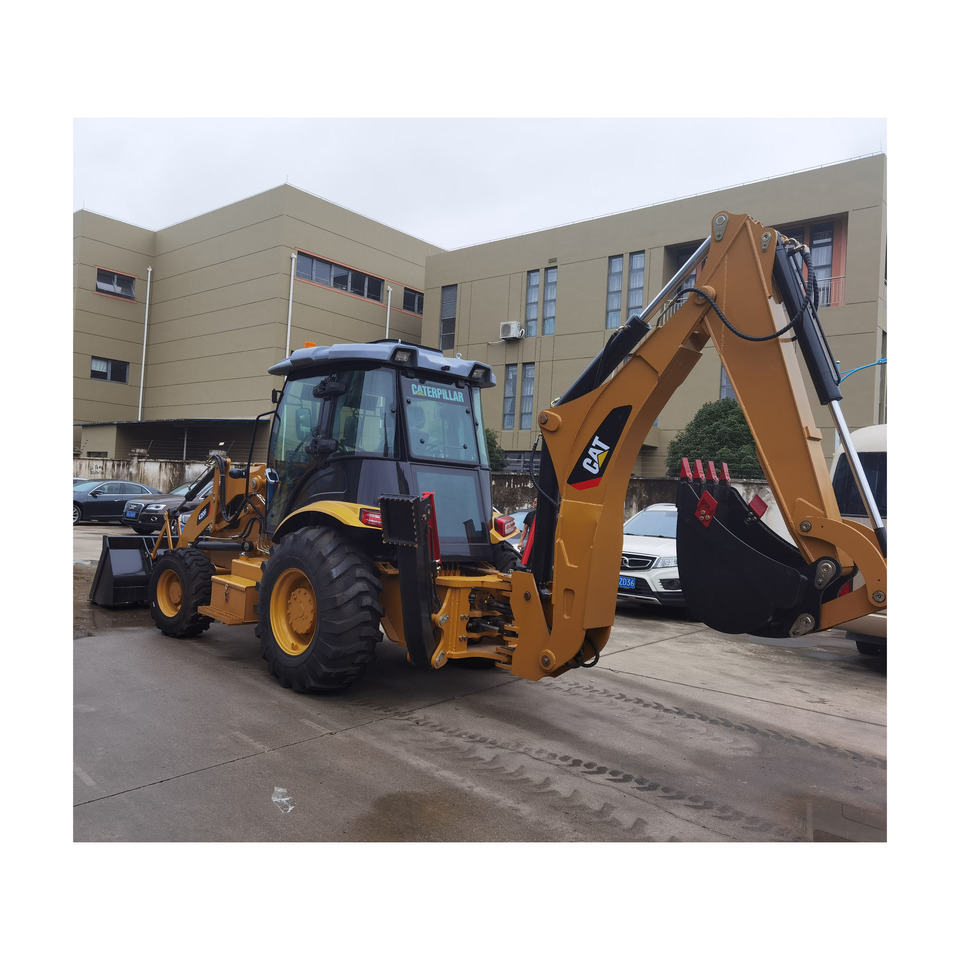 CAT 420F Backhoe Loader - Gravelæssemaskine: billede 2 CAT 420F Backhoe Loader - Gravelæssemaskine: billede 2