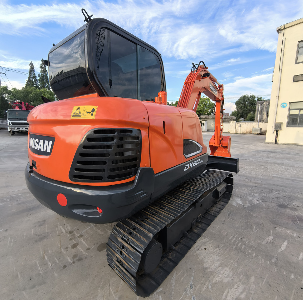Doosan Dx60 Crawler Excavator - Bæltegravemaskine: billede 2 Doosan Dx60 Crawler Excavator - Bæltegravemaskine: billede 2