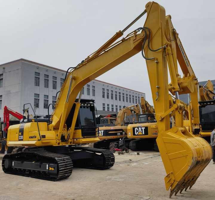 Komatsu PC 220-8 Excavator - Bæltegravemaskine: billede 1 Komatsu PC 220-8 Excavator - Bæltegravemaskine: billede 1