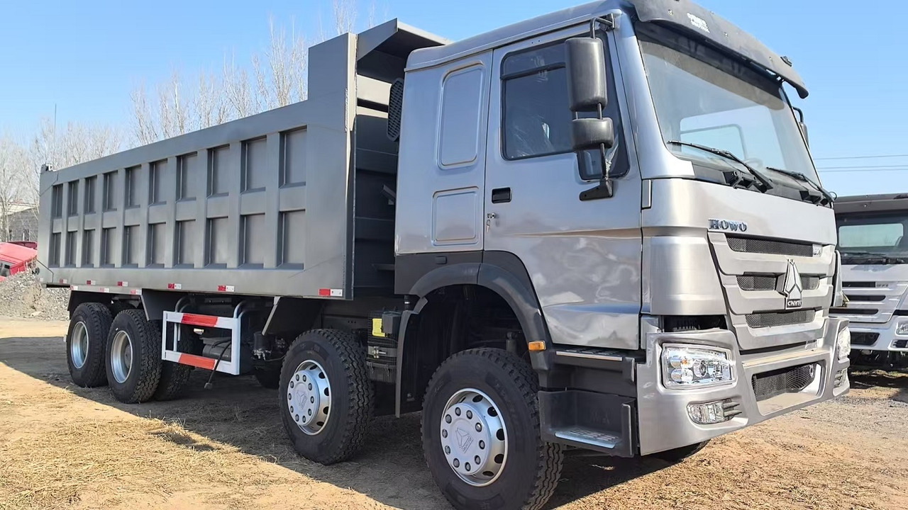 SINOTRUK Howo Dump truck 371hp 8x4 - Tipvogn lastbil: billede 1 SINOTRUK Howo Dump truck 371hp 8x4 - Tipvogn lastbil: billede 1