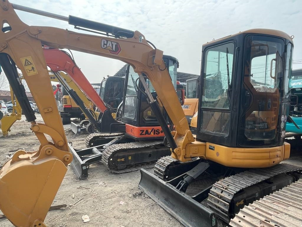 CAT 303.5 - Minigravemaskine: billede 2 CAT 303.5 - Minigravemaskine: billede 2