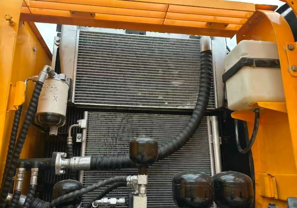 Hyundai 210W -9 - Hjulgravemaskine: billede 4 Hyundai 210W -9 - Hjulgravemaskine: billede 4