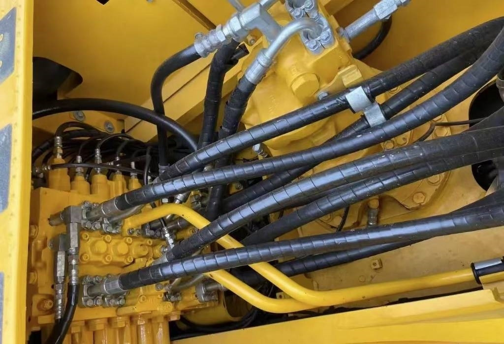 Komatsu PC 240 - Bæltegravemaskine: billede 3 Komatsu PC 240 - Bæltegravemaskine: billede 3