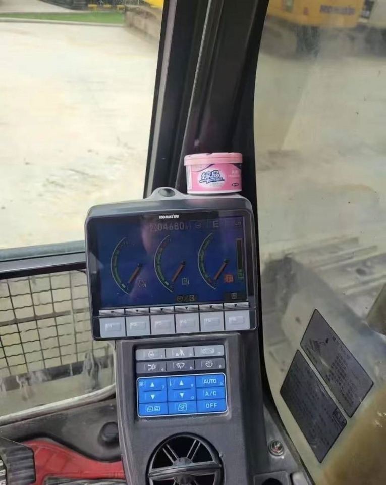 Komatsu PC 460-8 - Bæltegravemaskine: billede 2 Komatsu PC 460-8 - Bæltegravemaskine: billede 2