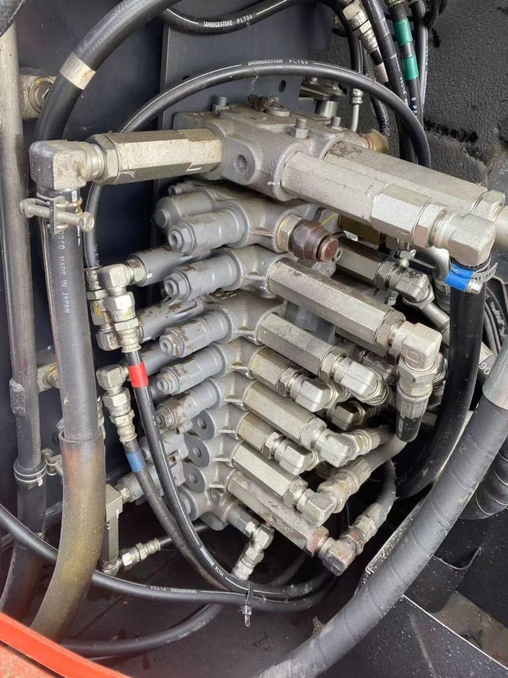 Bæltegravemaskine Kubota 155: billede 6