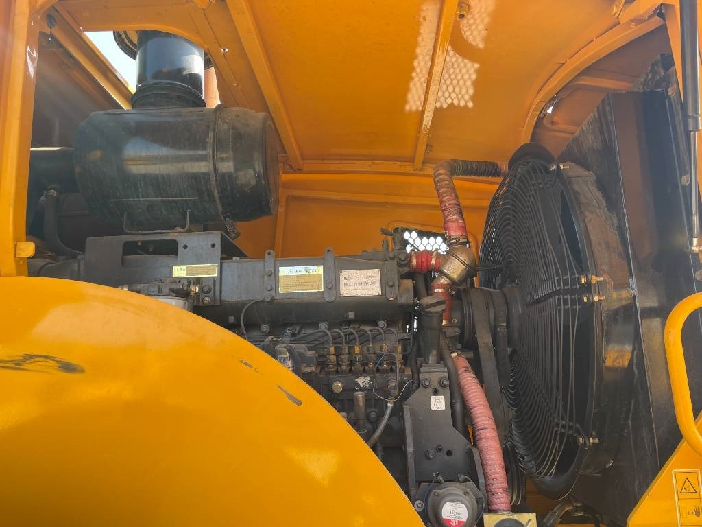 Liugong 856 H - Bæltegravemaskine: billede 4 Liugong 856 H - Bæltegravemaskine: billede 4