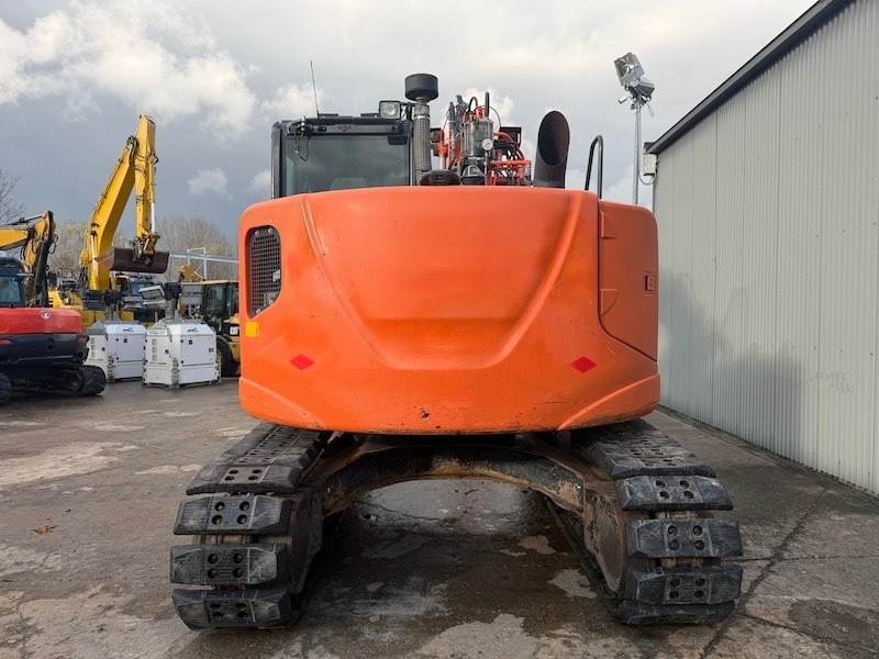 Hitachi ZX 135 US 5-B - Bæltegravemaskine: billede 3 Hitachi ZX 135 US 5-B - Bæltegravemaskine: billede 3