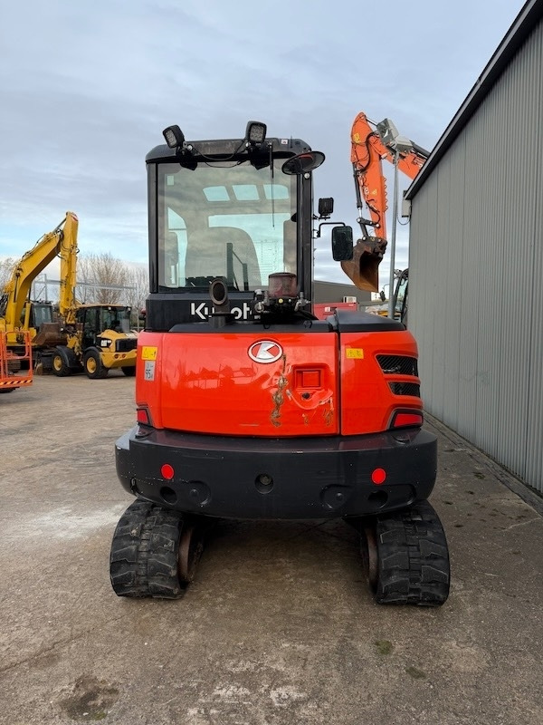 Kubota KX 042-4 - Minigravemaskine: billede 3 Kubota KX 042-4 - Minigravemaskine: billede 3
