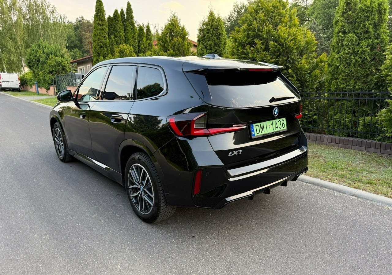 BMW X1 iX1 iX1 xDrive30 313KM M-Sport H/K Panorama AdaptiveLed Masaże Kam360 - SUV: billede 3 BMW X1 iX1 iX1 xDrive30 313KM M-Sport H/K Panorama AdaptiveLed Masaże Kam360 - SUV: billede 3