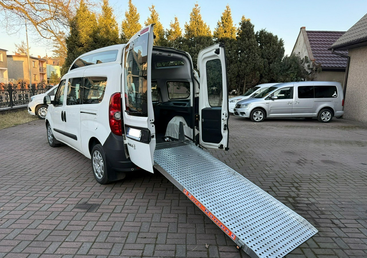 Fiat Doblo II Doblo 1.6-120KM dla Niepełnosprawnych RAMPA Inwalida Model 2020 - Bil: billede 1 Fiat Doblo II Doblo 1.6-120KM dla Niepełnosprawnych RAMPA Inwalida Model 2020 - Bil: billede 1