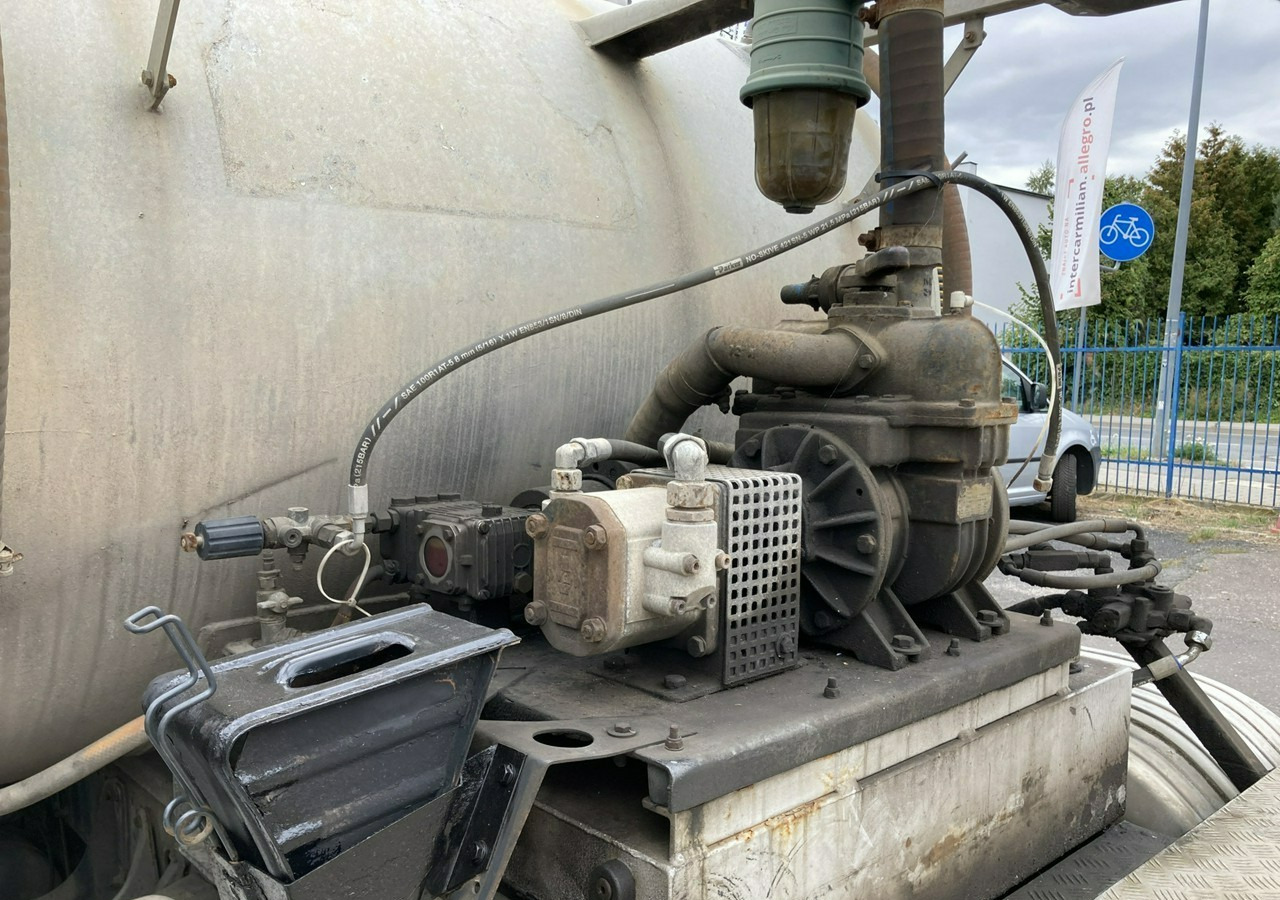 Mercedes-Benz Atego Atego716 Toitoi dowywozu WC Asanizacyjny Wuko Kanalizacja Toi Toi 20 - Slamsugemaskine: billede 5 Mercedes-Benz Atego Atego716 Toitoi dowywozu WC Asanizacyjny Wuko Kanalizacja Toi Toi 20 - Slamsugemaskine: billede 5