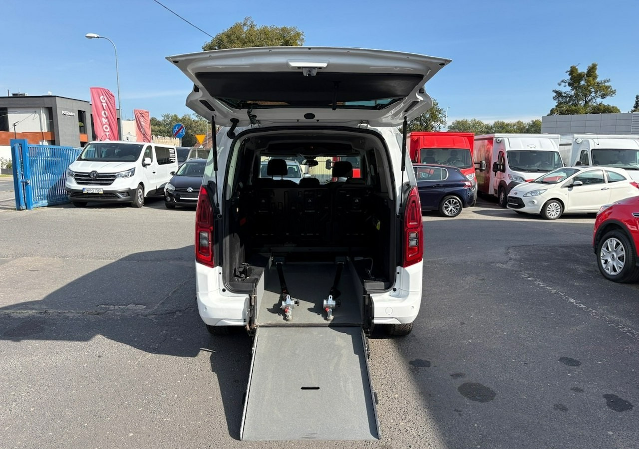 Opel Combo IV Combo Life Opel ComboLife Niepełnosprawnych inwalida rampa Bogate wy - Stationcar: billede 3 Opel Combo IV Combo Life Opel ComboLife Niepełnosprawnych inwalida rampa Bogate wy - Stationcar: billede 3